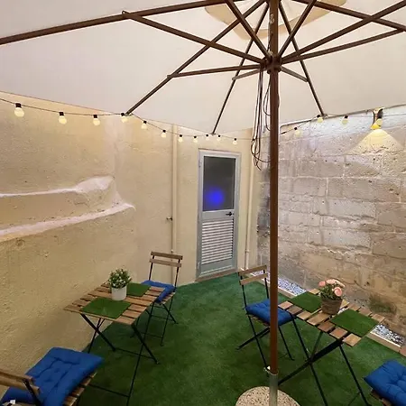 Apartment 2 Bed In Heart Of St Julians - 5min From Seafront