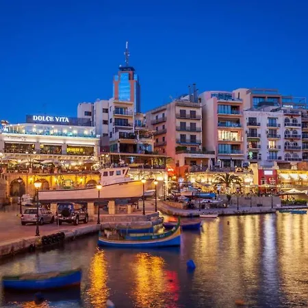 Apartment 2 Bed In Heart Of St Julians - 5min From Seafront *