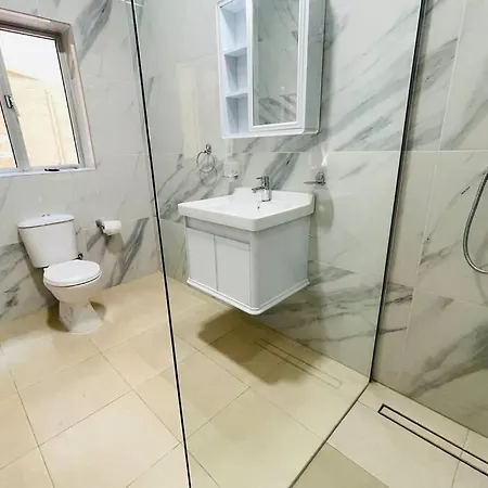 Appartement 2 Bed In Heart Of St Julians - 5min From Seafront San Ġiljan