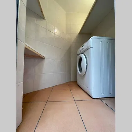 2 Bed In Heart Of St Julians - 5min From Seafront * San Ġiljan