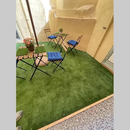 2 Bed In Heart Of St Julians - 5min From Seafront Appartement